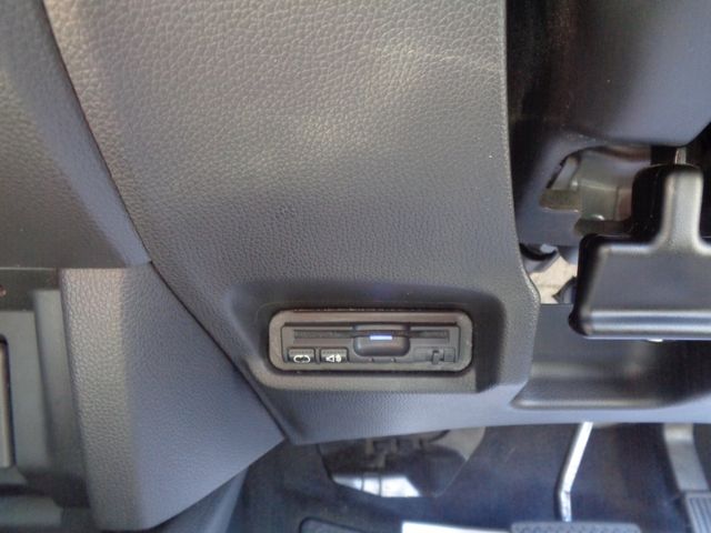 HONDA FIT HYBRID 2015 Image 31