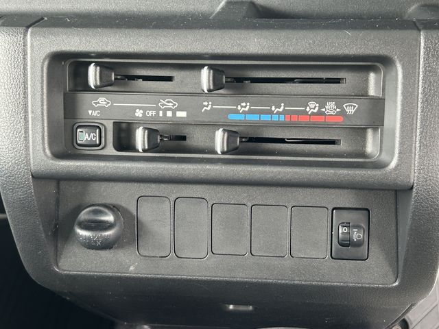 DAIHATSU HIJET TRUCK 2018 Image 31