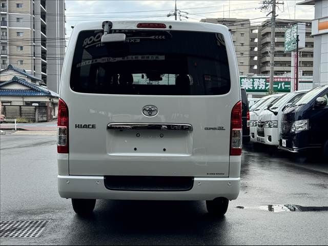 TOYOTA HIACE VAN 4WD 2023 Image 31