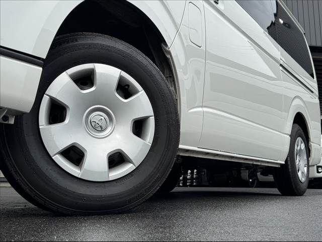 TOYOTA HIACE VAN 4WD 2023 Image 31
