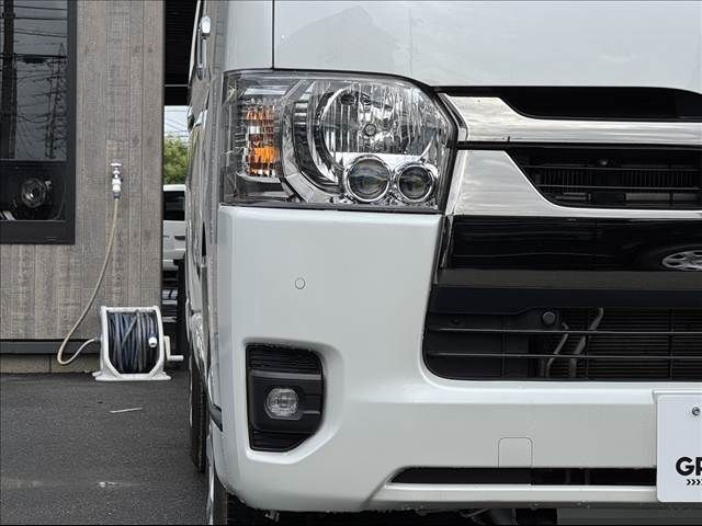 TOYOTA HIACE VAN 4WD 2023 Image 31
