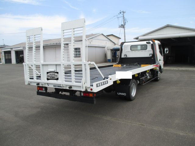 MITSUBISHI CANTER 2017 Image 31