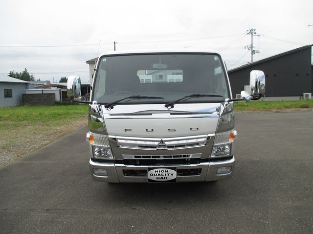 MITSUBISHI CANTER 2017 Image 31