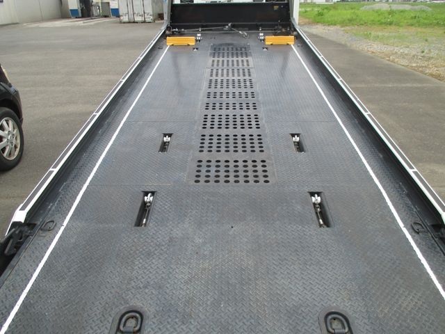 MITSUBISHI CANTER 2017 Image 31