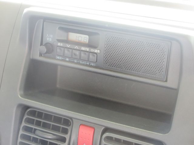 NISSAN NT100 CLIPPER 4WD 2018 Image 31