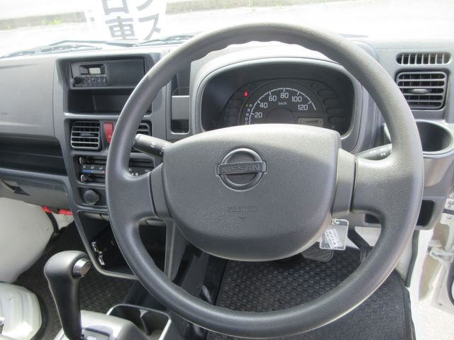 NISSAN NT100 CLIPPER 4WD 2018 Image 31