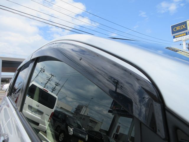 NISSAN NOTE 4WD 2019 Image 31