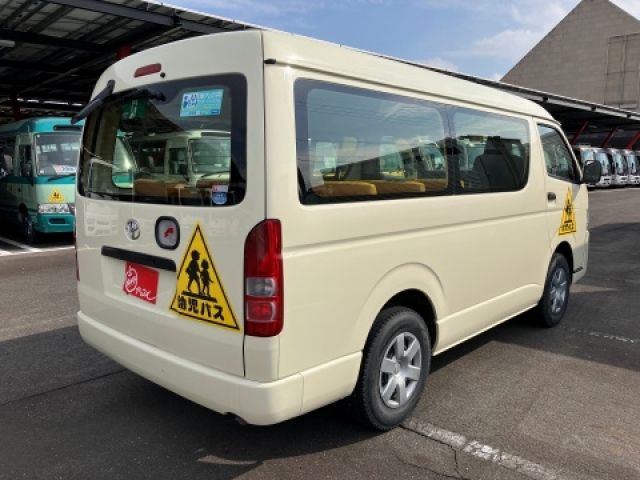 TOYOTA HIACE WAGON 4WD 2014 Image 31