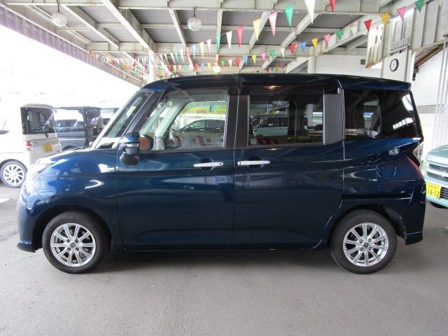 TOYOTA TANK 4WD 2018 Image 31