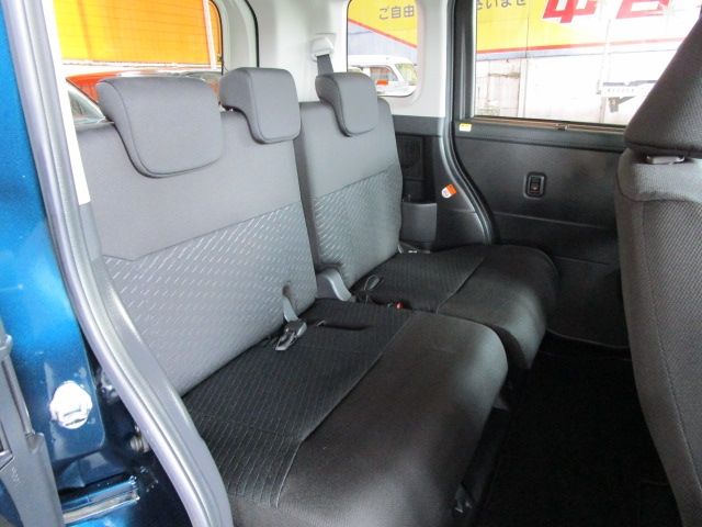 TOYOTA TANK 4WD 2018 Image 31