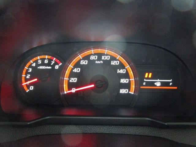 TOYOTA TANK 4WD 2018 Image 31