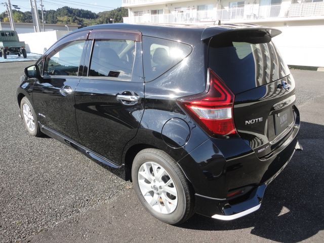 NISSAN NOTE 2016 Image 31