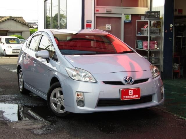 TOYOTA PRIUS 2010 Image 31