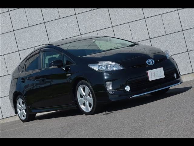 TOYOTA PRIUS 2012 Image 31