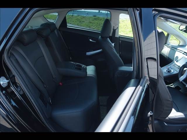 TOYOTA PRIUS 2012 Image 31