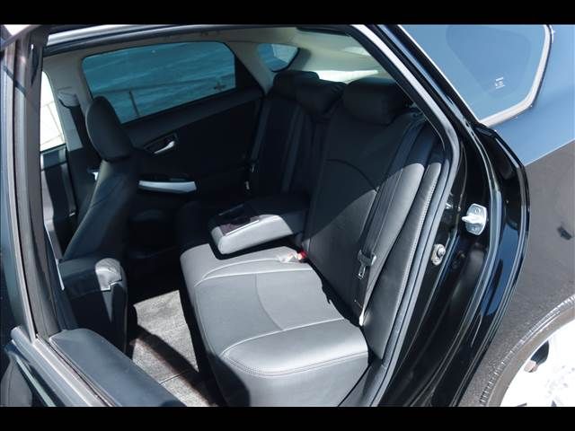 TOYOTA PRIUS 2012 Image 31