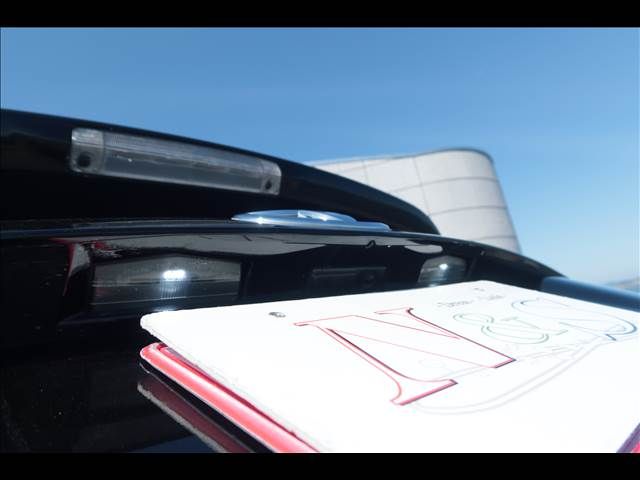 TOYOTA PRIUS 2012 Image 31