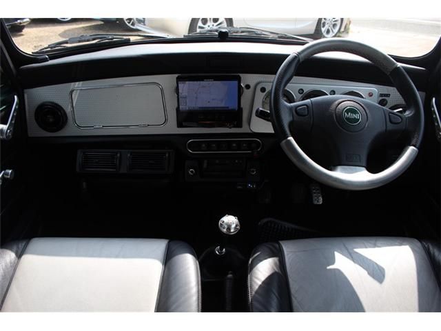 ROVER MINI 2002 Image 31