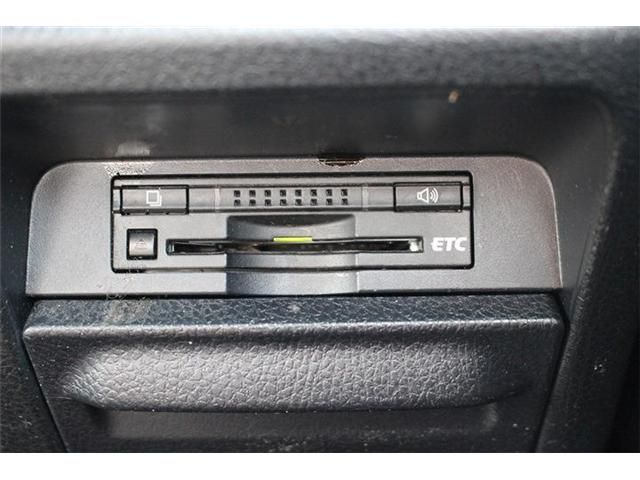 TOYOTA VOXY 2014 Image 31