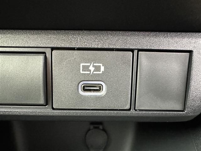 TOYOTA YARIS 2024 Image 31