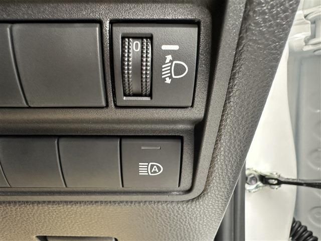 TOYOTA YARIS 2024 Image 31