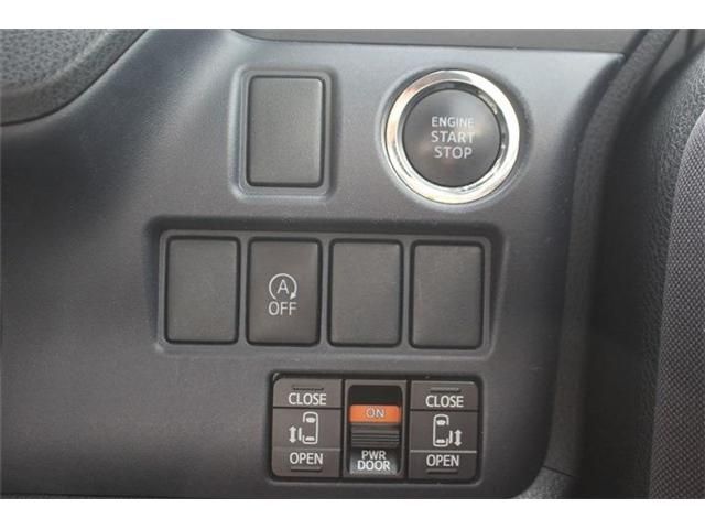 TOYOTA NOAH 2015 Image 31