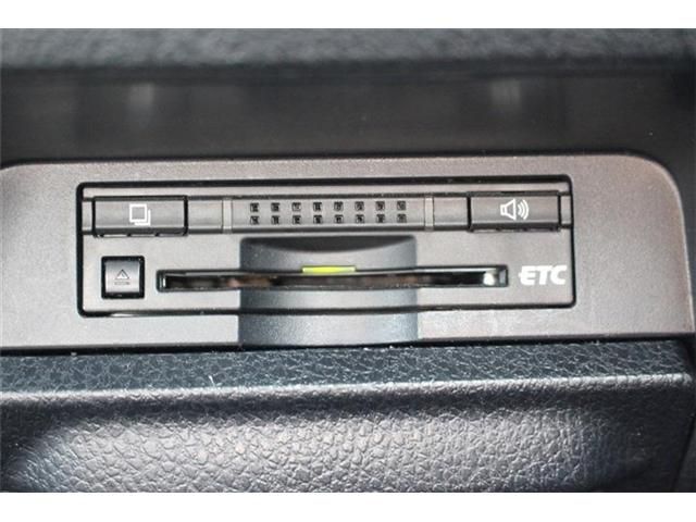 TOYOTA NOAH 2015 Image 31