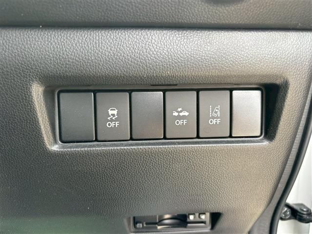 SUZUKI SWIFT 2019 Image 31