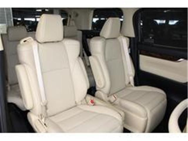 TOYOTA ALPHARD 2018 Image 31