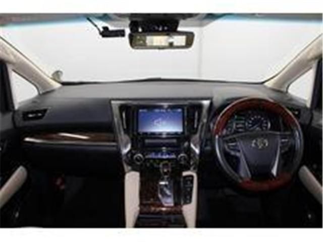 TOYOTA ALPHARD 2018 Image 31
