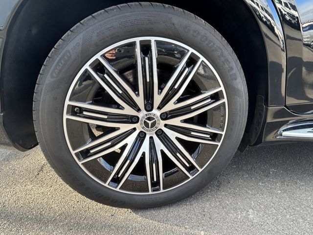 MERCEDES BENZ EQS SU 2023 Image 31