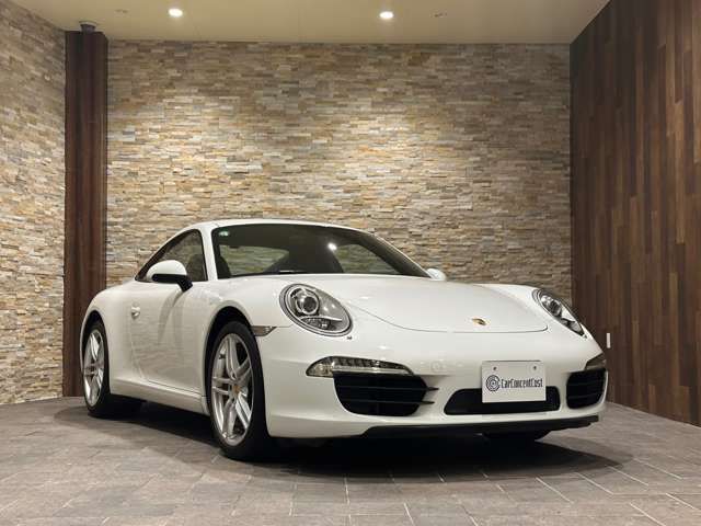 PORSCHE 911 2013 Image 31
