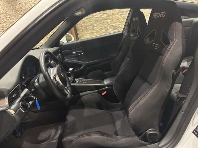 PORSCHE 911 2013 Image 31