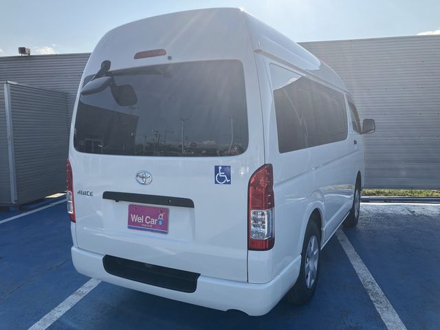 TOYOTA HIACE VAN 4WD 2016 Image 31