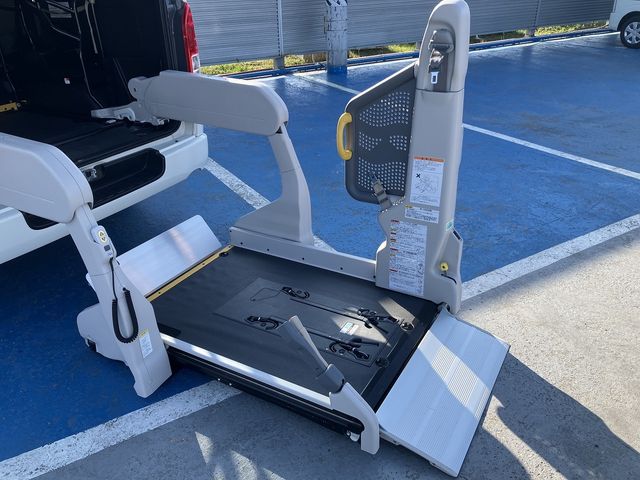 TOYOTA HIACE VAN 4WD 2016 Image 31