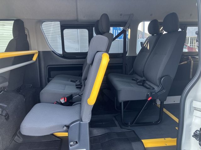 TOYOTA HIACE VAN 4WD 2016 Image 31