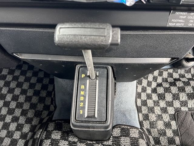 VOLKSWAGEN CARRAVEL 1990 Image 31