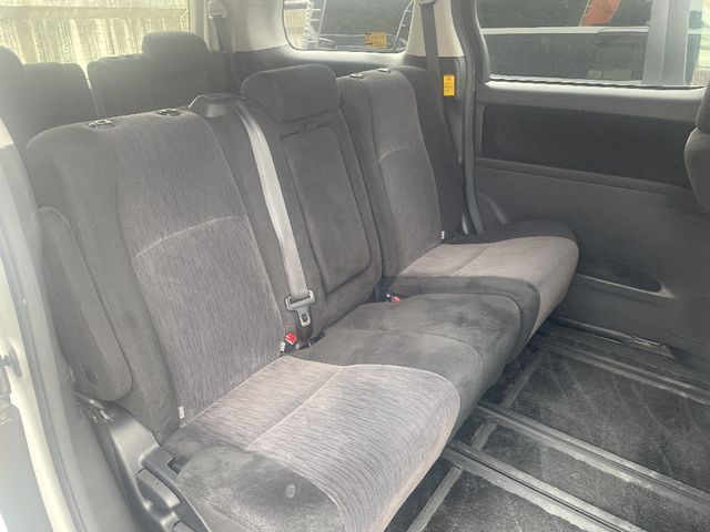 TOYOTA VELLFIRE 2013 Image 31