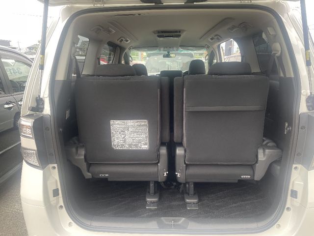 TOYOTA VELLFIRE 2013 Image 31