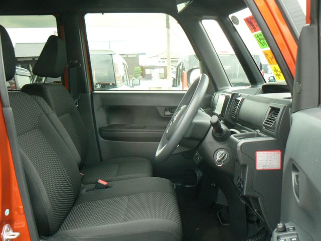 DAIHATSU WAKE 2017 Image 31