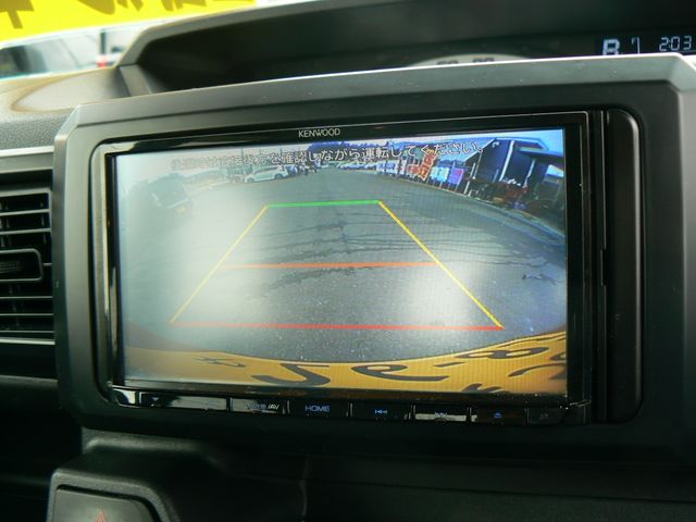 DAIHATSU WAKE 2017 Image 31