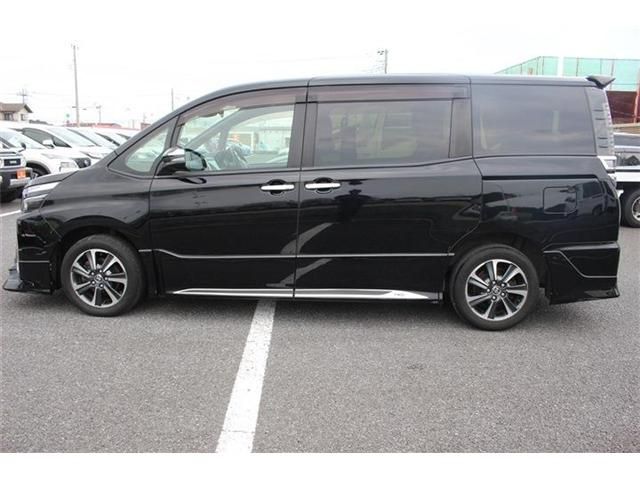 TOYOTA VOXY 2019 Image 31