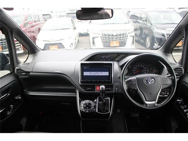 TOYOTA VOXY 2019 Image 31