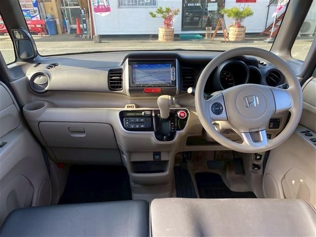 HONDA N BOX 2014 Image 31