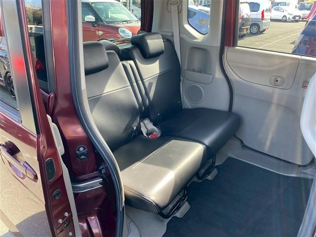 HONDA N BOX 2014 Image 31