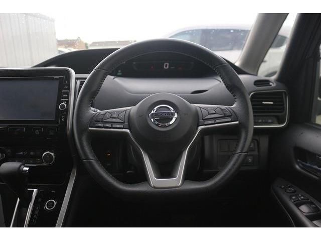 NISSAN SERENA  S-HYBRID 2018 Image 31