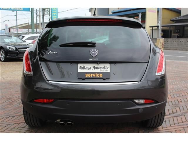 LANCIA DELTA 2012 Image 31