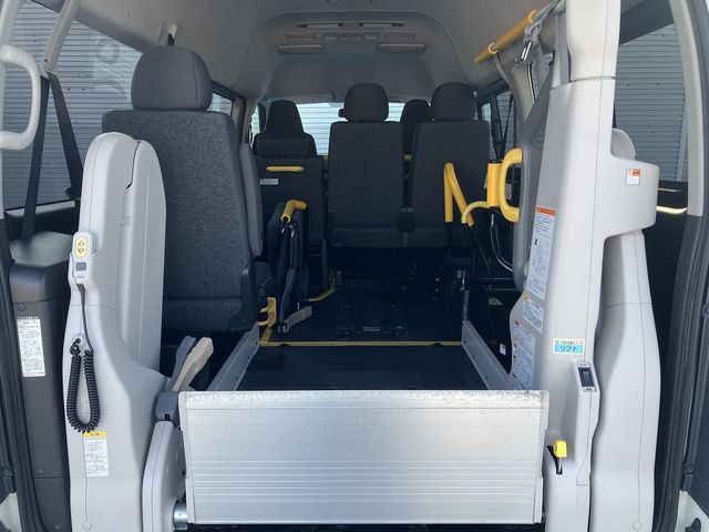 TOYOTA REGIUSACE VAN 4WD 2017 Image 31