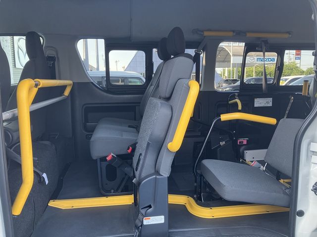 TOYOTA REGIUSACE VAN 4WD 2017 Image 31