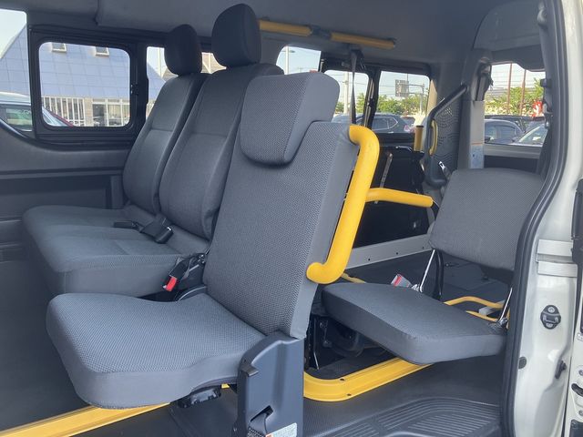 TOYOTA REGIUSACE VAN 4WD 2017 Image 31